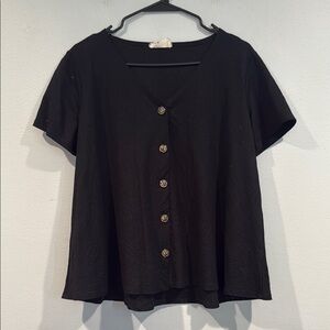 Dress Up Black Short Sleeve Button Down Shirt Relaxed Fit - Size Medium